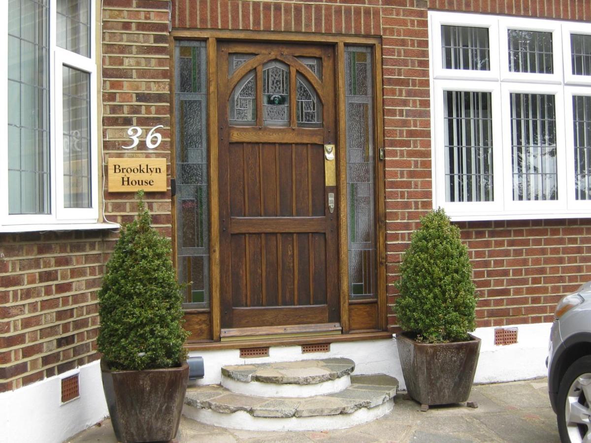 Brooklyn House Hotel Barnet Luaran gambar