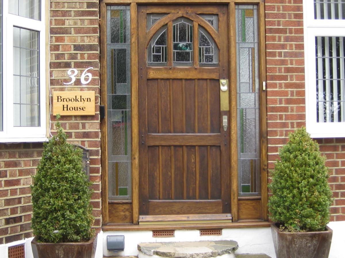 Brooklyn House Hotel Barnet Luaran gambar