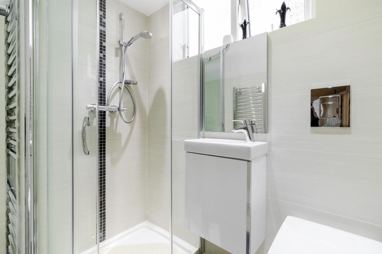Brooklyn House Hotel Barnet Luaran gambar