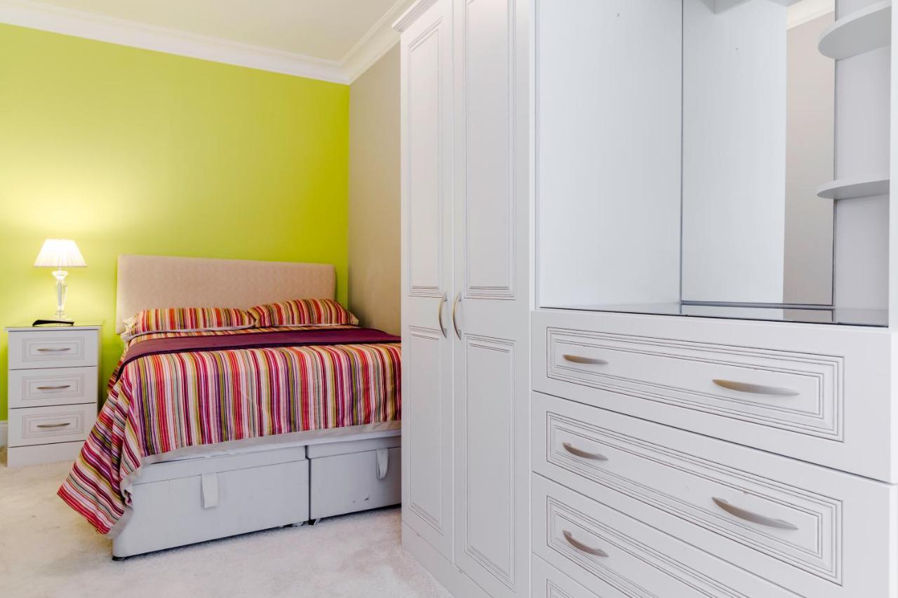 Brooklyn House Hotel Barnet Luaran gambar
