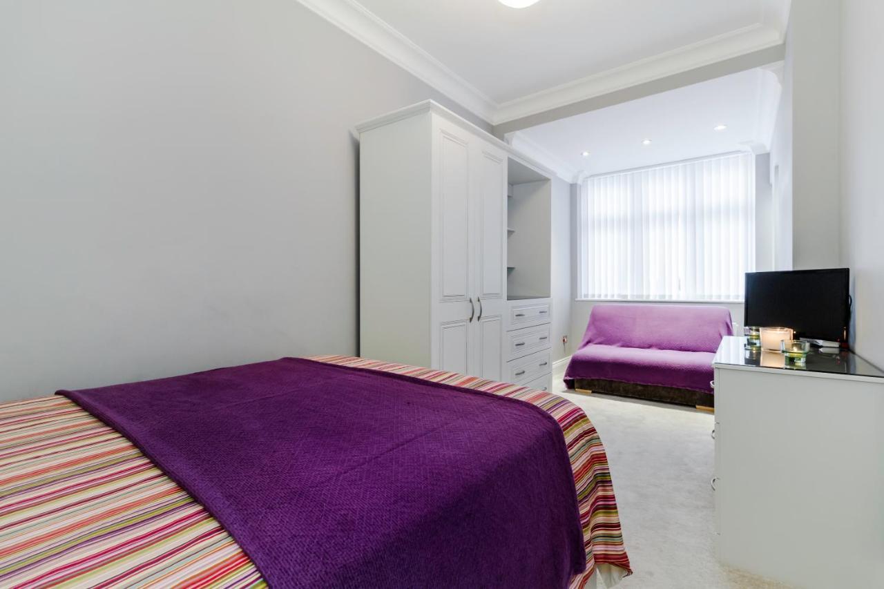 Brooklyn House Hotel Barnet Luaran gambar