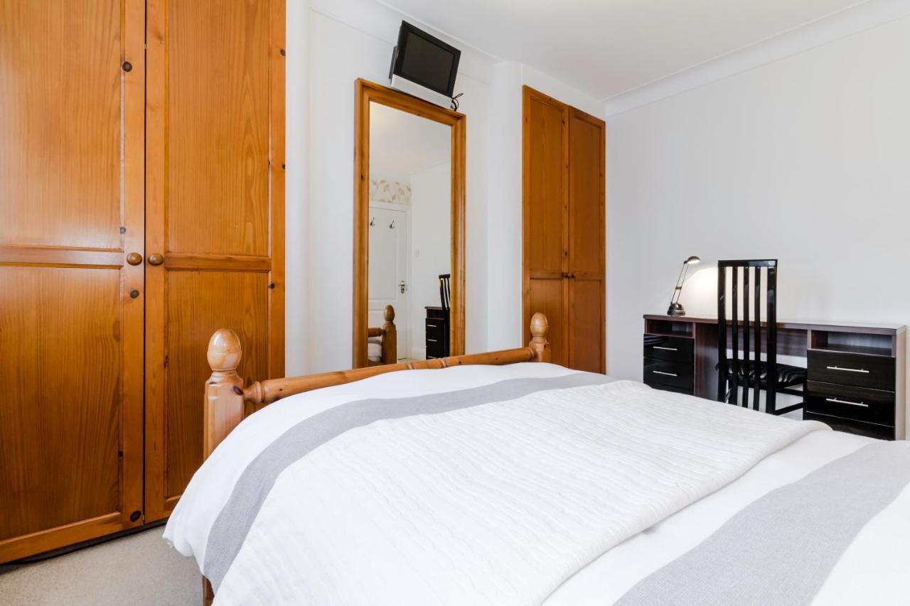Brooklyn House Hotel Barnet Luaran gambar